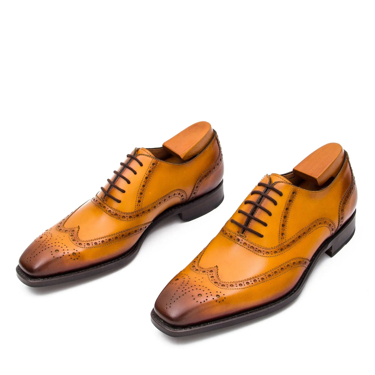 Golden-Tan Square-Wingtip Oxford Shoes with Medallion