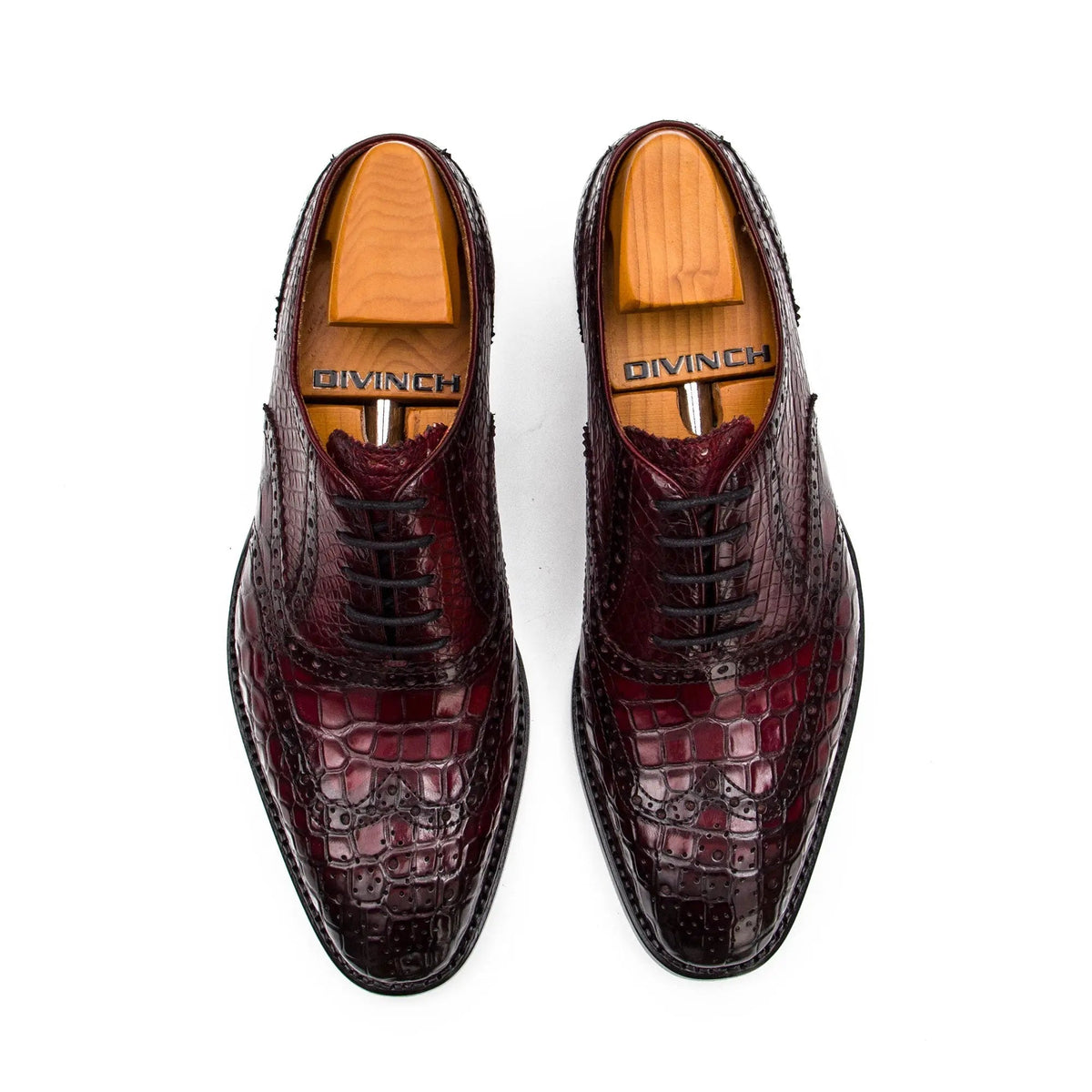 Burgundy Wingtip Oxford Shoes with Scale-Pattern Texture