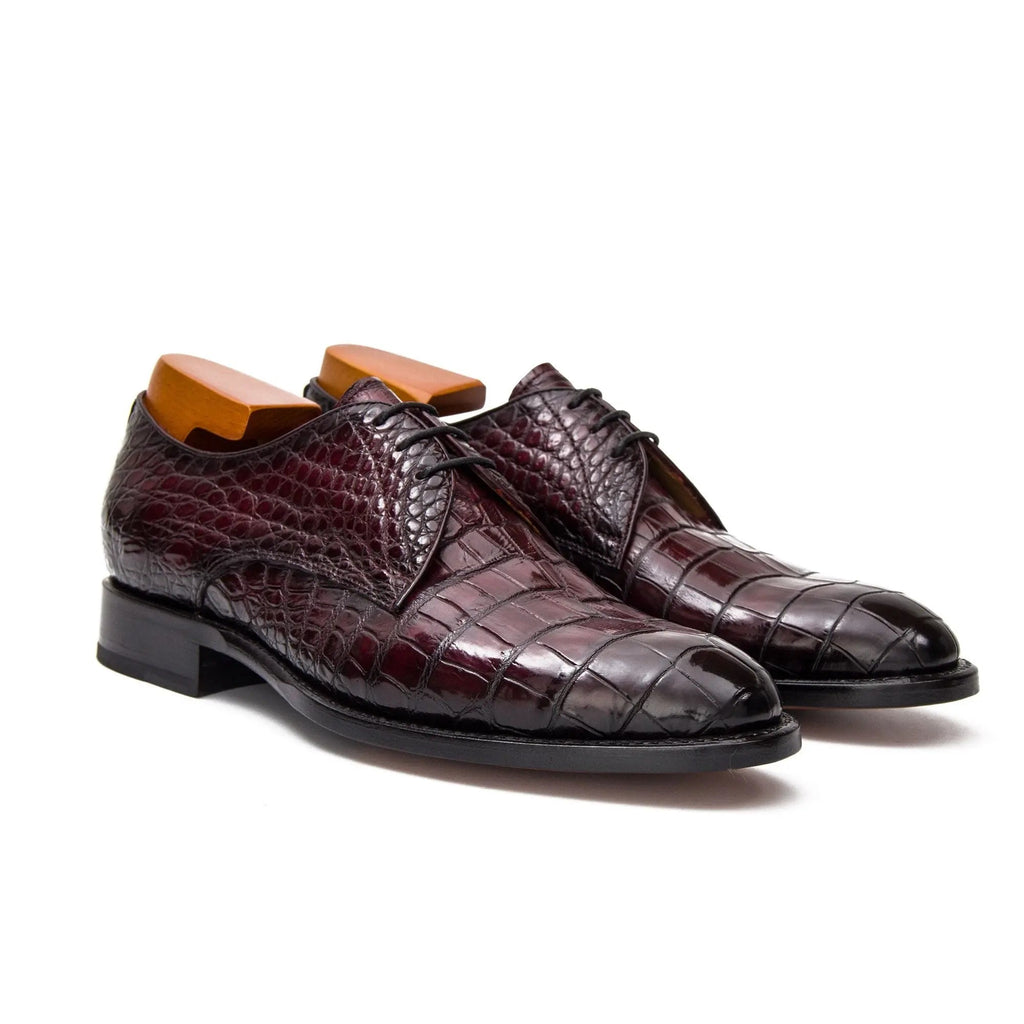 Burgundy Round-Toe Derby Shoes with Scale-Pattern Texture