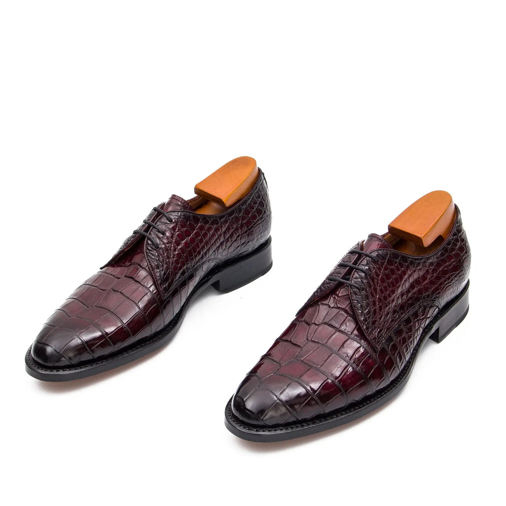 Burgundy Round-Toe Derby Shoes with Scale-Pattern Texture