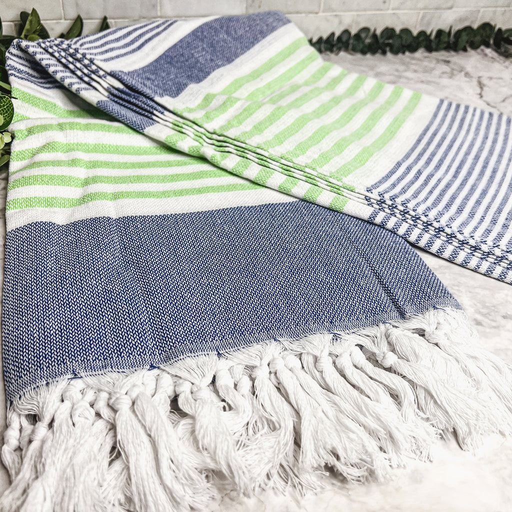 Pop Of Summer Turkish Towel 180GSM Lightweight Cotton Peshtemal Beach Bath Towel With Fringe