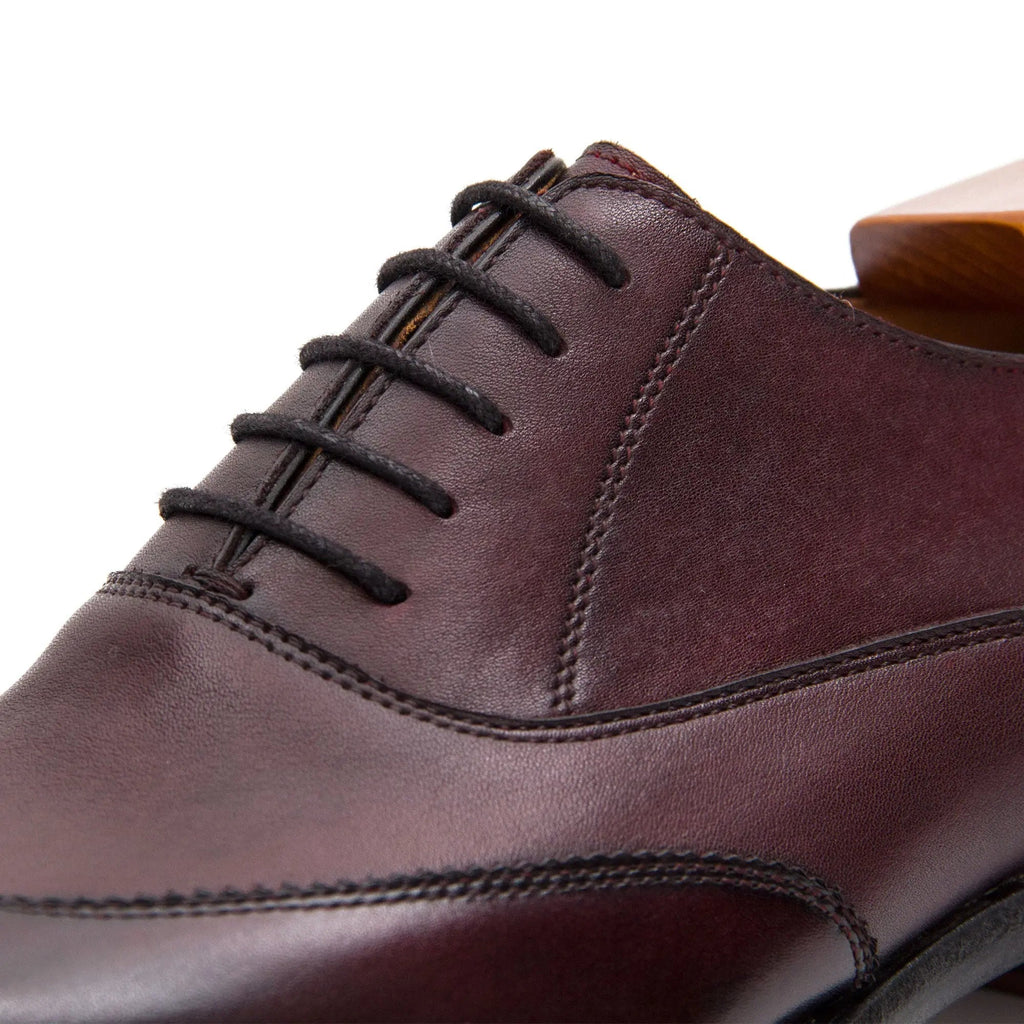 Burgundy Wingtip Oxford Shoes with Textured Quarters