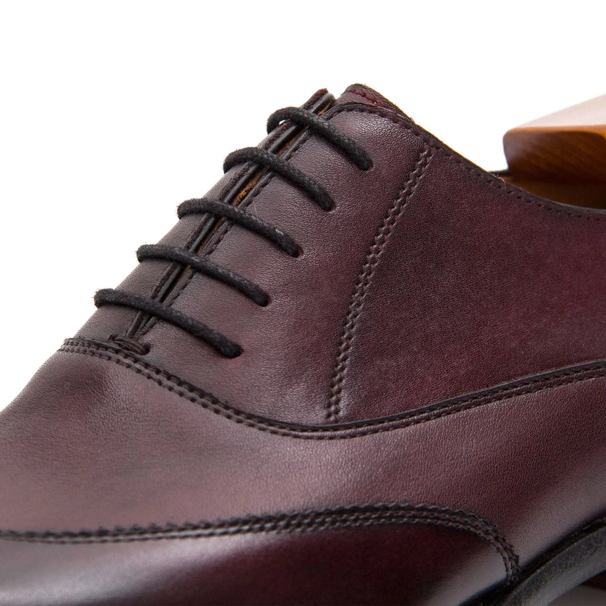 Burgundy Wingtip Oxford Shoes with Textured Quarters