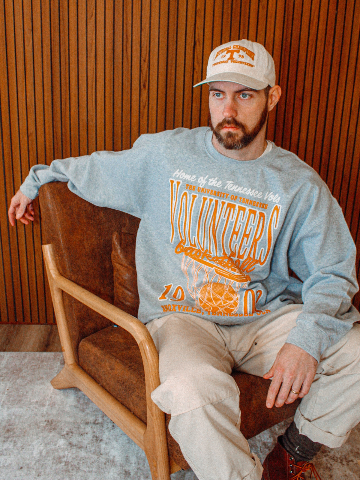 Underground Original Design: Tennessee Volunteers Basketball Boxy Cotton Sweatshirt