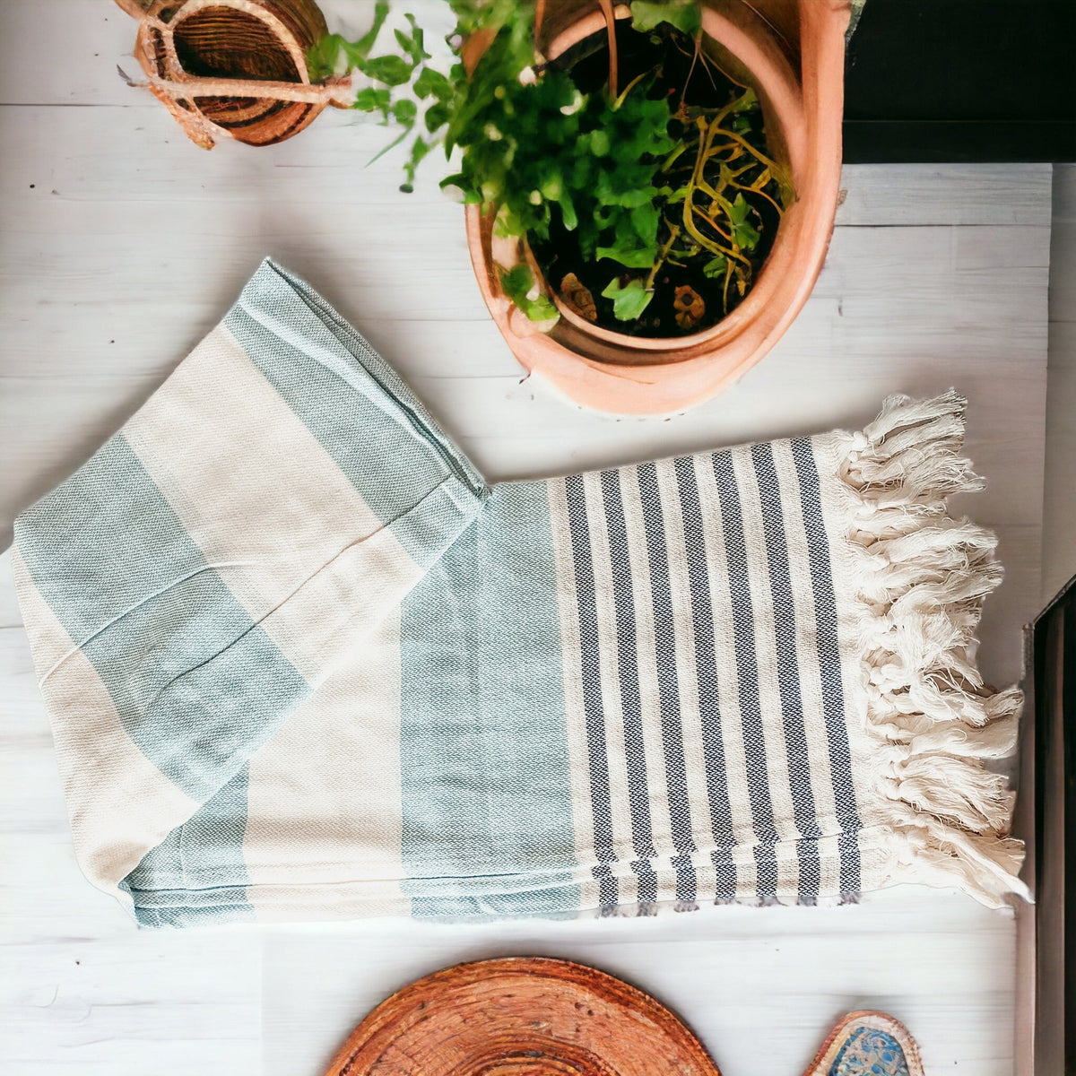 Mediterranean Cotton Bath Towel 180GSM Lightweight Gray Blue Summer