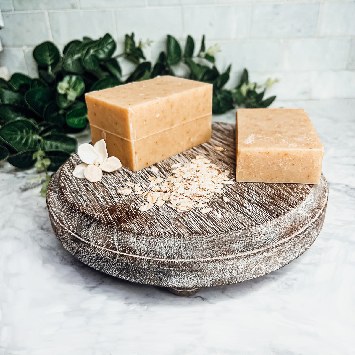 Oatmeal Spice Soap Bar - Gentle Sweet Oatmeal Scent, Mild Fall Fragrance