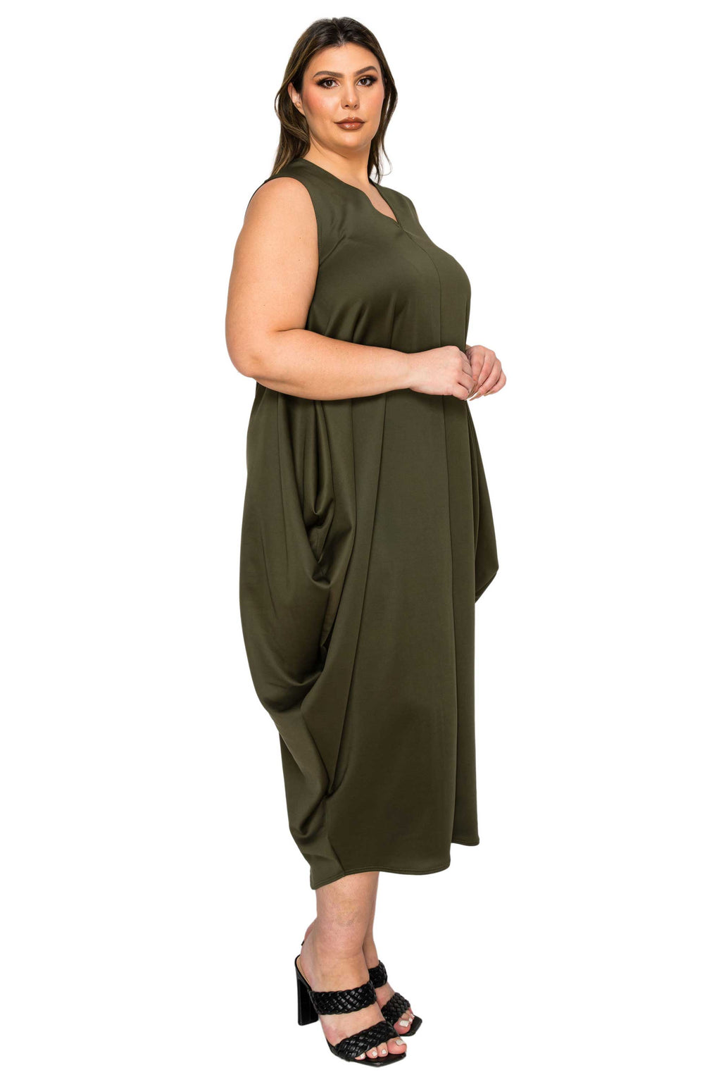 Clover Sleeveless Bubble Hem Dress