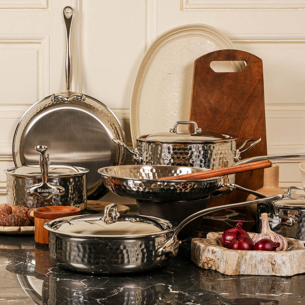 Mauviel 1830 M'ELITE Hammered 5-Ply Chef Pan With Curved Lid, Cast Stainless Steel Handle