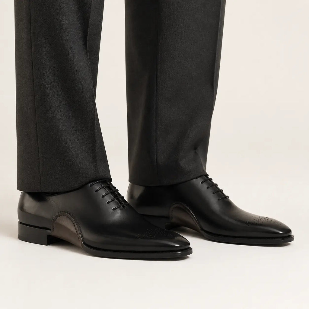 Black Square-Toe Oxford Shoes with Toe Medallion