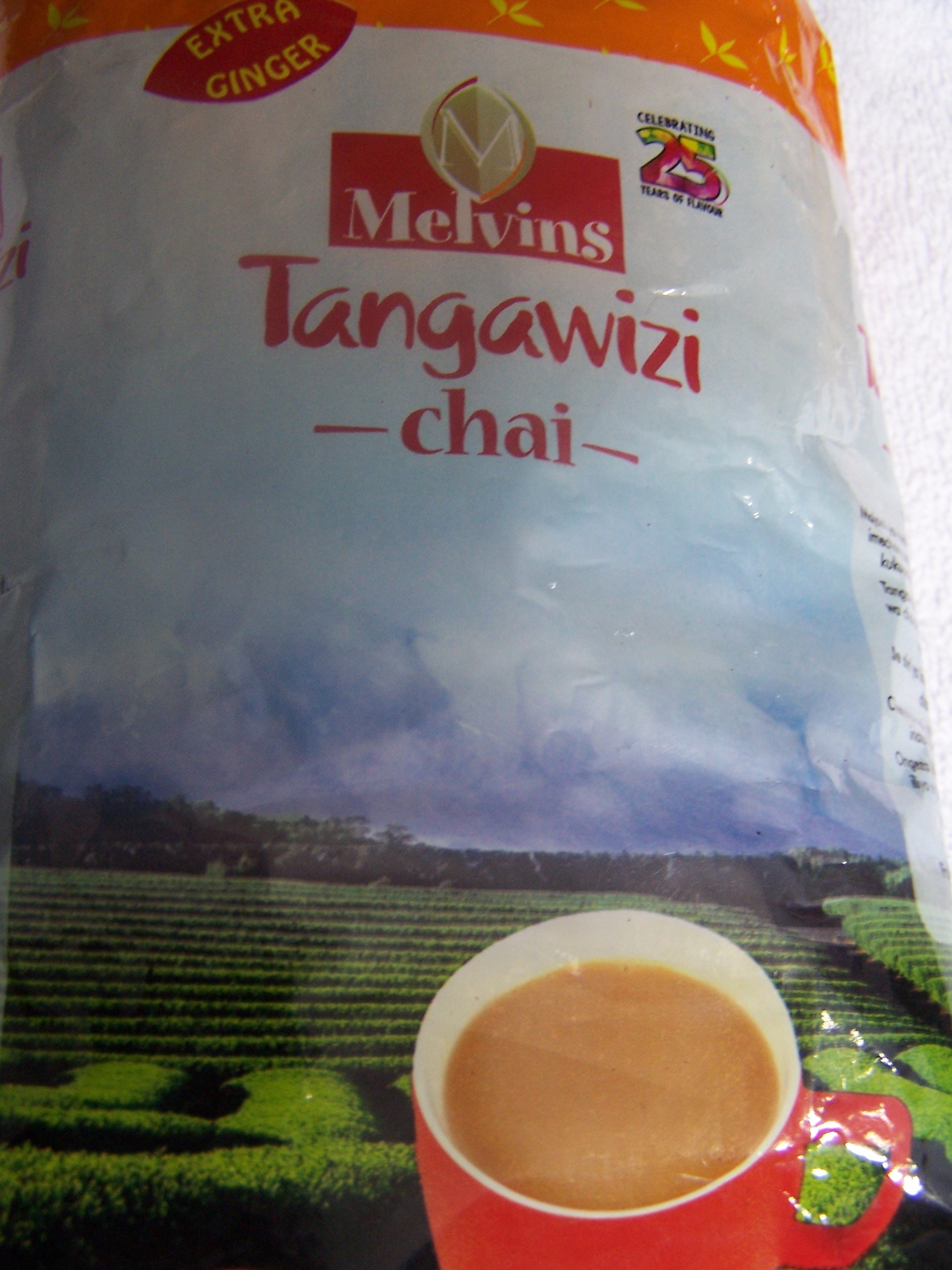 Melvins Tangawizi Chai 500g sealed resealable bag right-side profile ginger black tea
