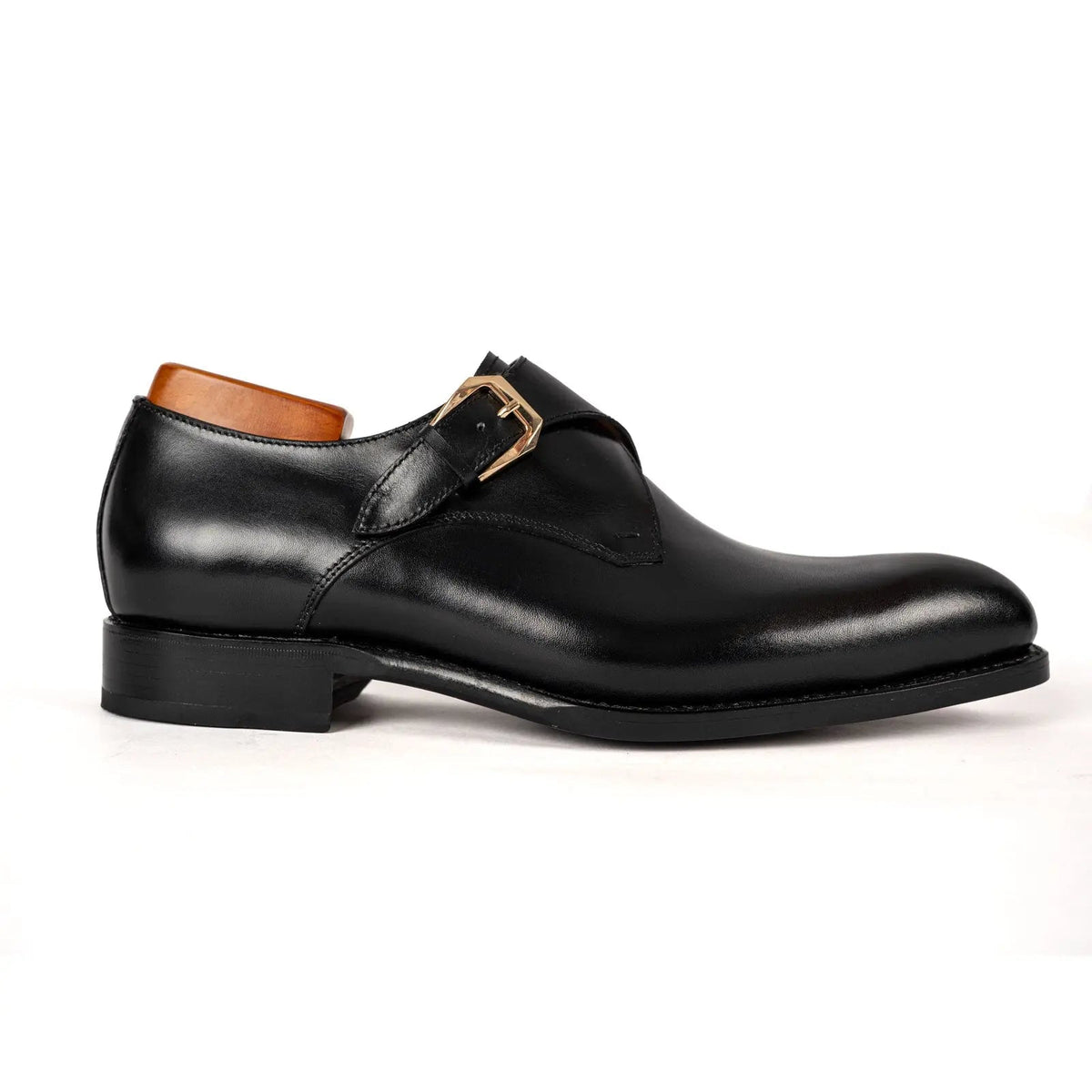Black Plain-Toe Single Monk Strap Shoes with Polished Finish