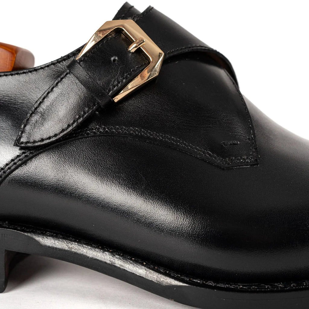 Black Plain-Toe Single Monk Strap Shoes with Polished Finish
