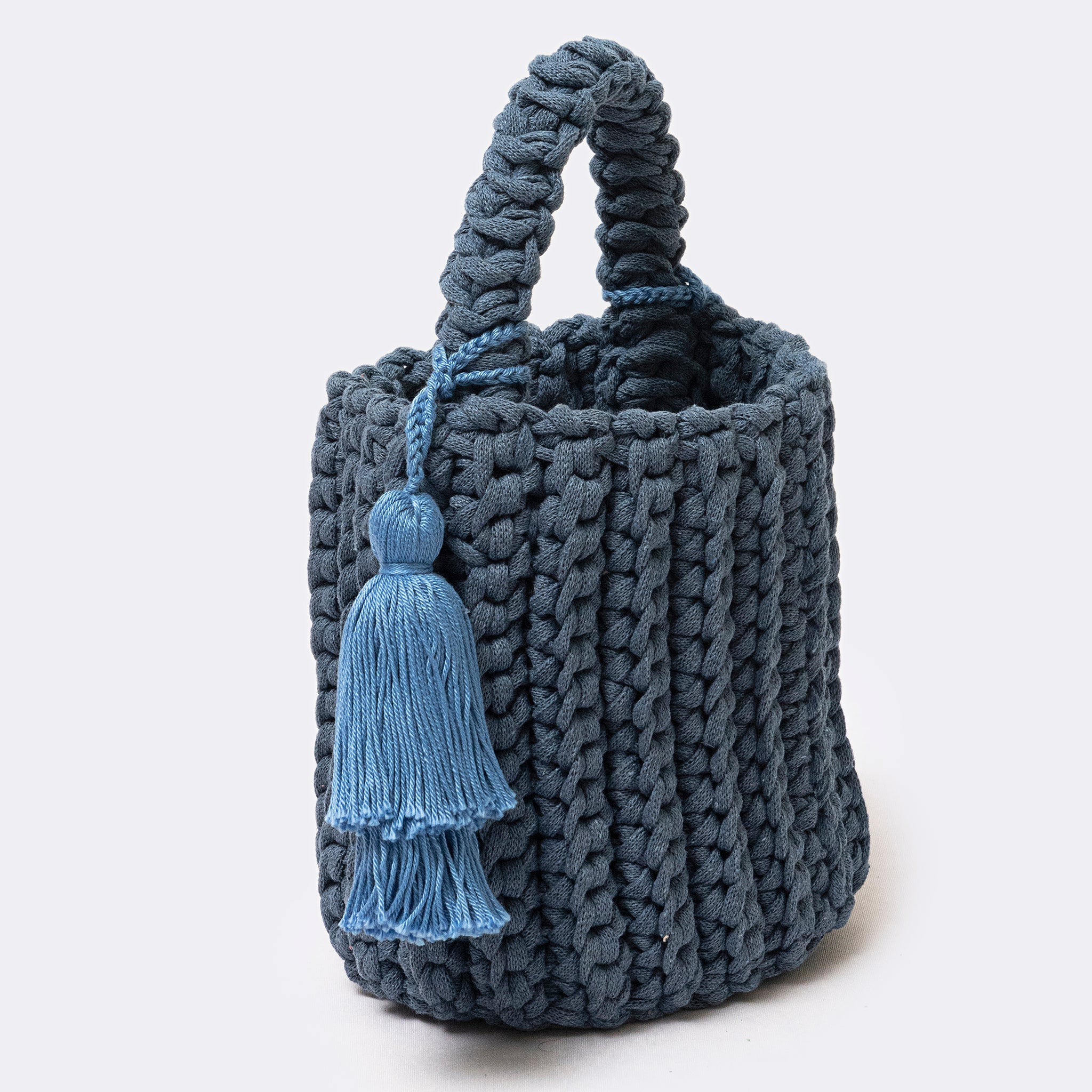 Vela Bucket Bag