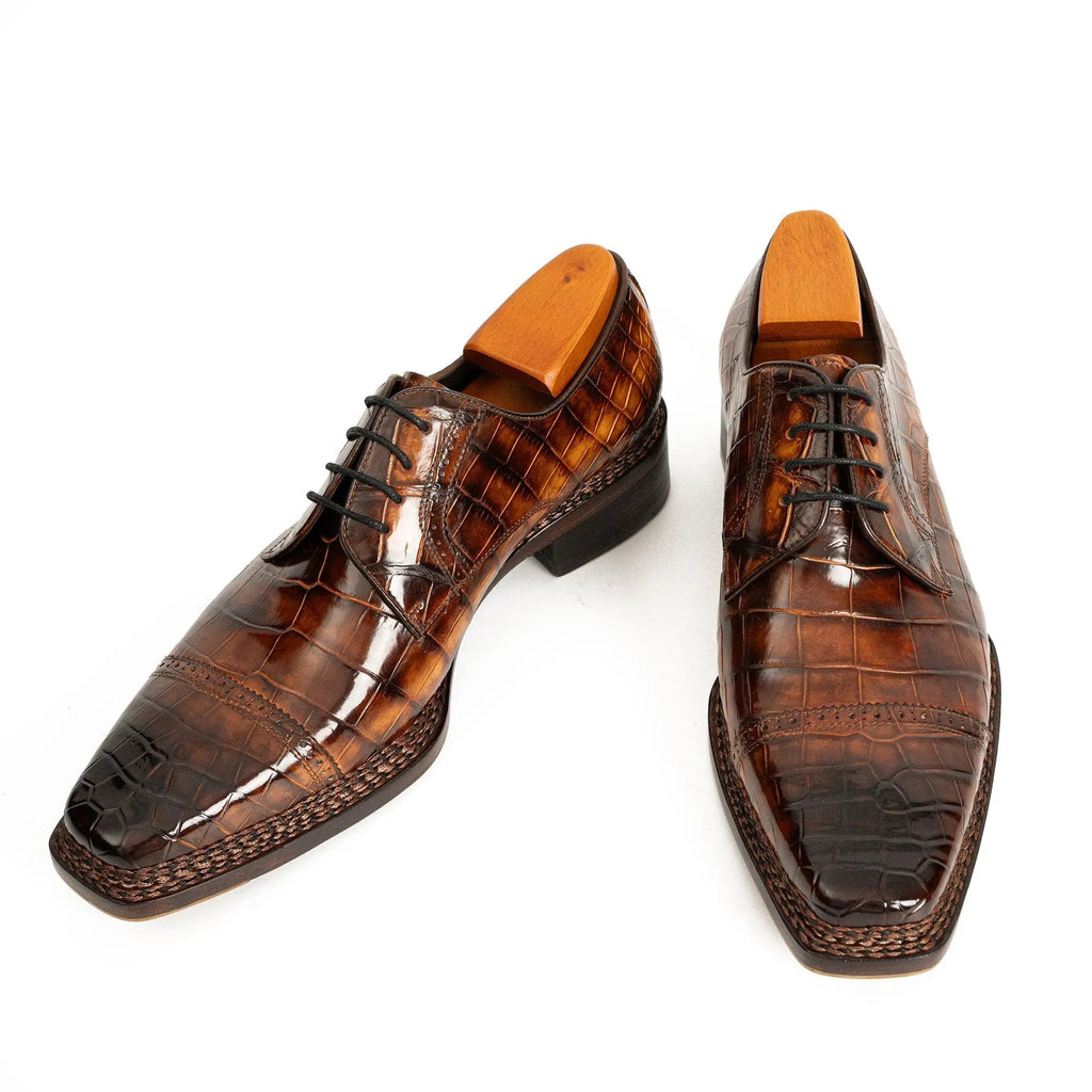 Brown Cap-Toe Derby Shoes with Scale-Pattern Texture