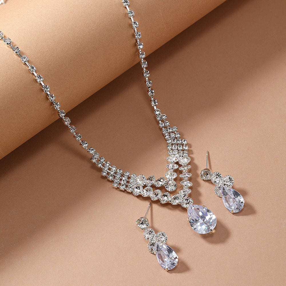 Fashion Water Drop Ear Diamond Claw Chain Jewelry Set