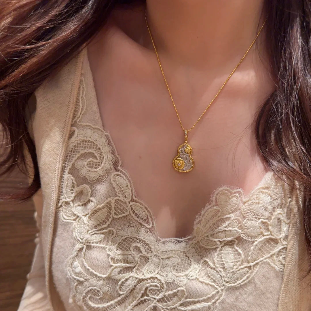 Women's Yellow Roses Calabash Pendent Brushed Golden Fu Lu Rings