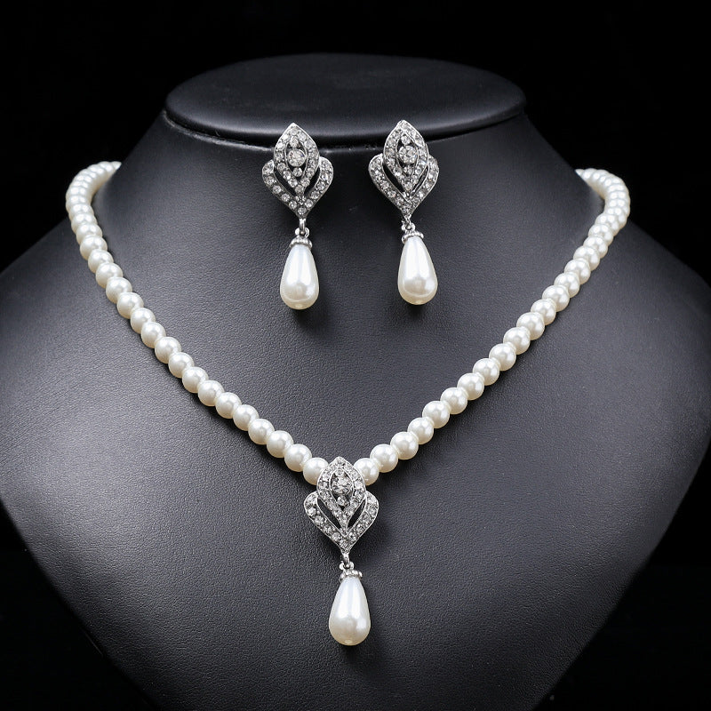 Pearl Suit Female Light Luxury Minority Sweater Jewelry Set