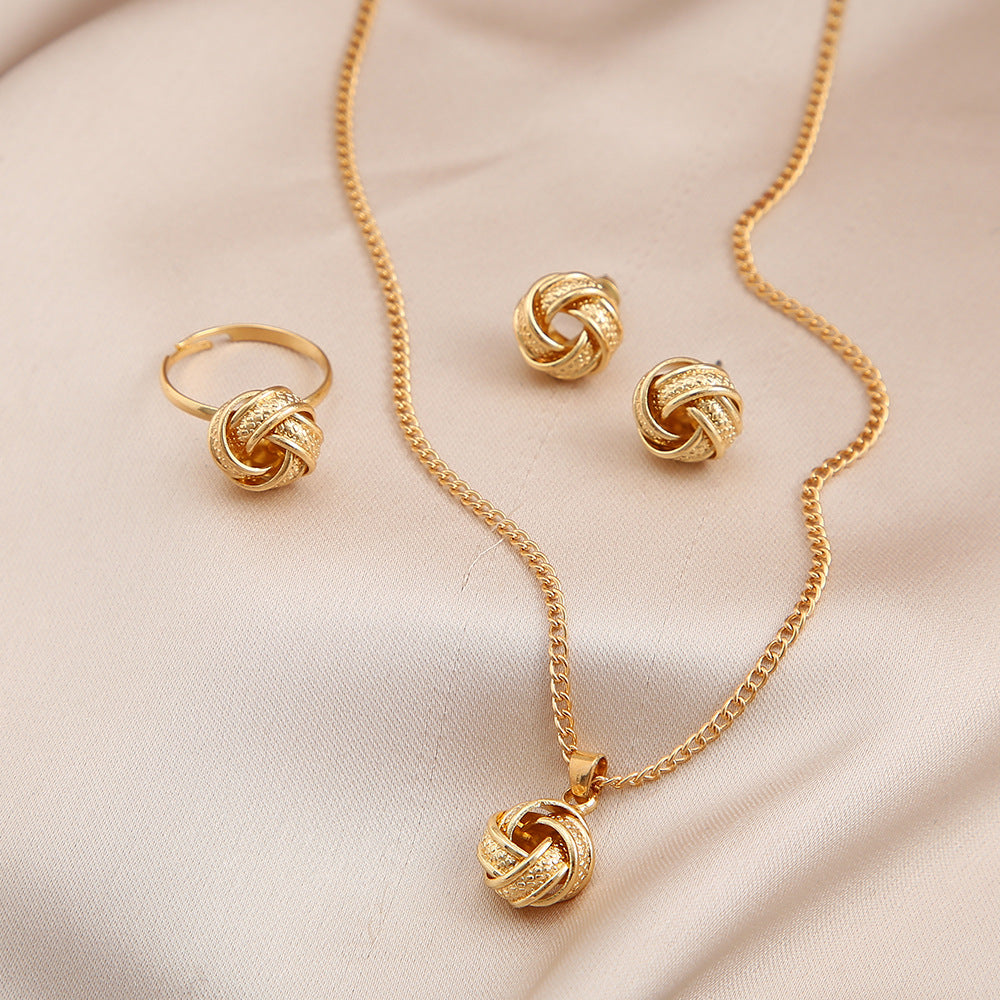 Metal Three-piece Creative Wedding Three-dimensional Knotted Rings