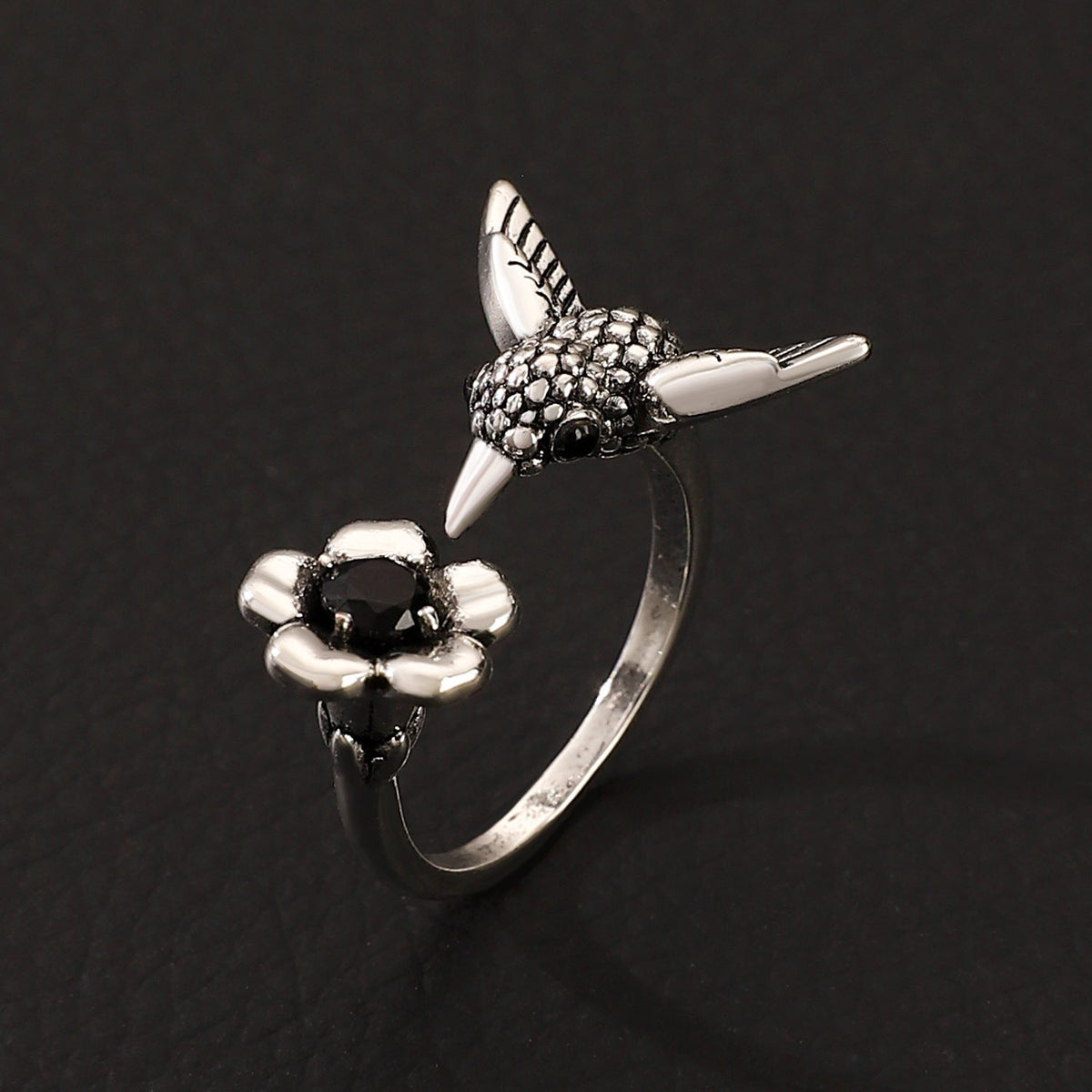 Exquisite Hummingbird Female Tassel Elegant Gift Jewelry Set