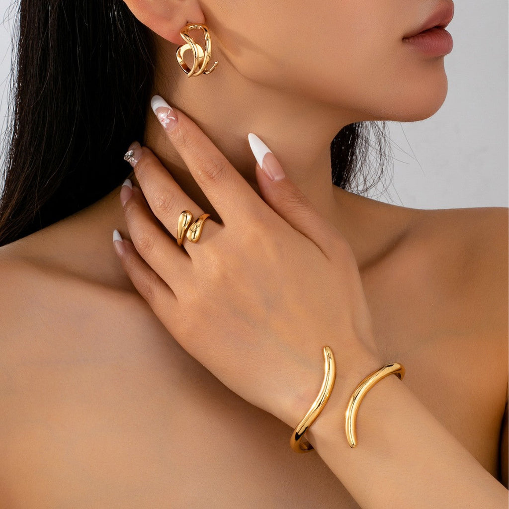Personality Gold Geometric Irregular Serpentine Ear Jewelry Set
