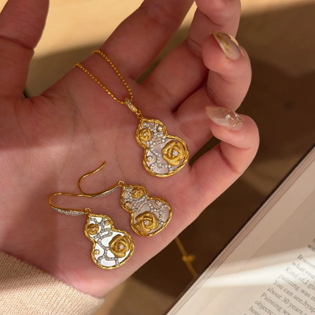 Women's Yellow Roses Calabash Pendent Brushed Golden Fu Lu Rings