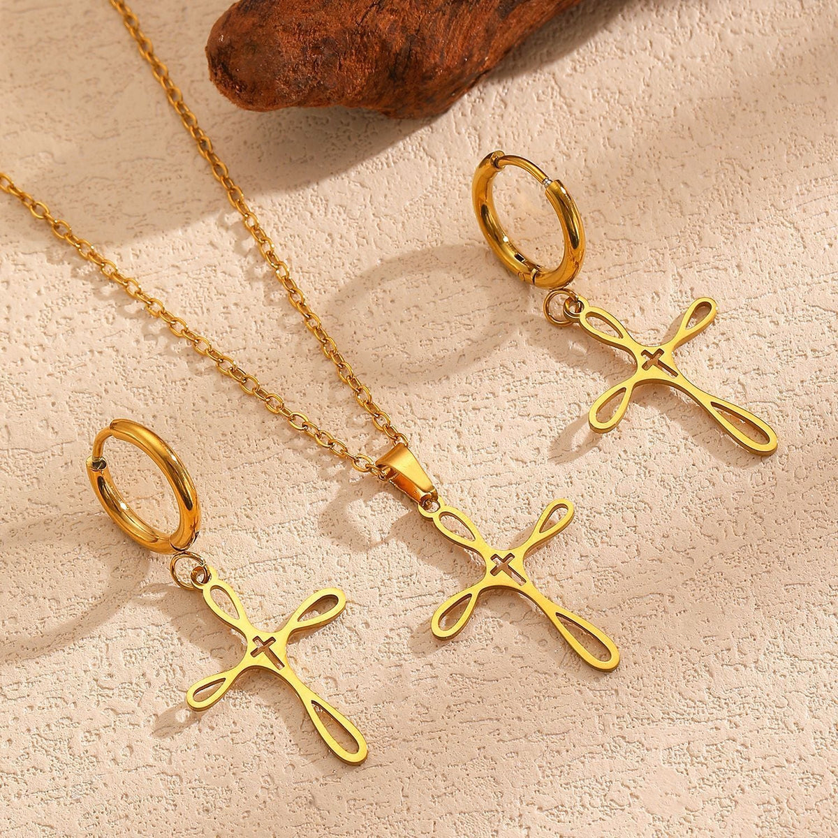 Women's Cross Stainless Steel Clavicle Chain Exquisite Simple Personalized Necklaces
