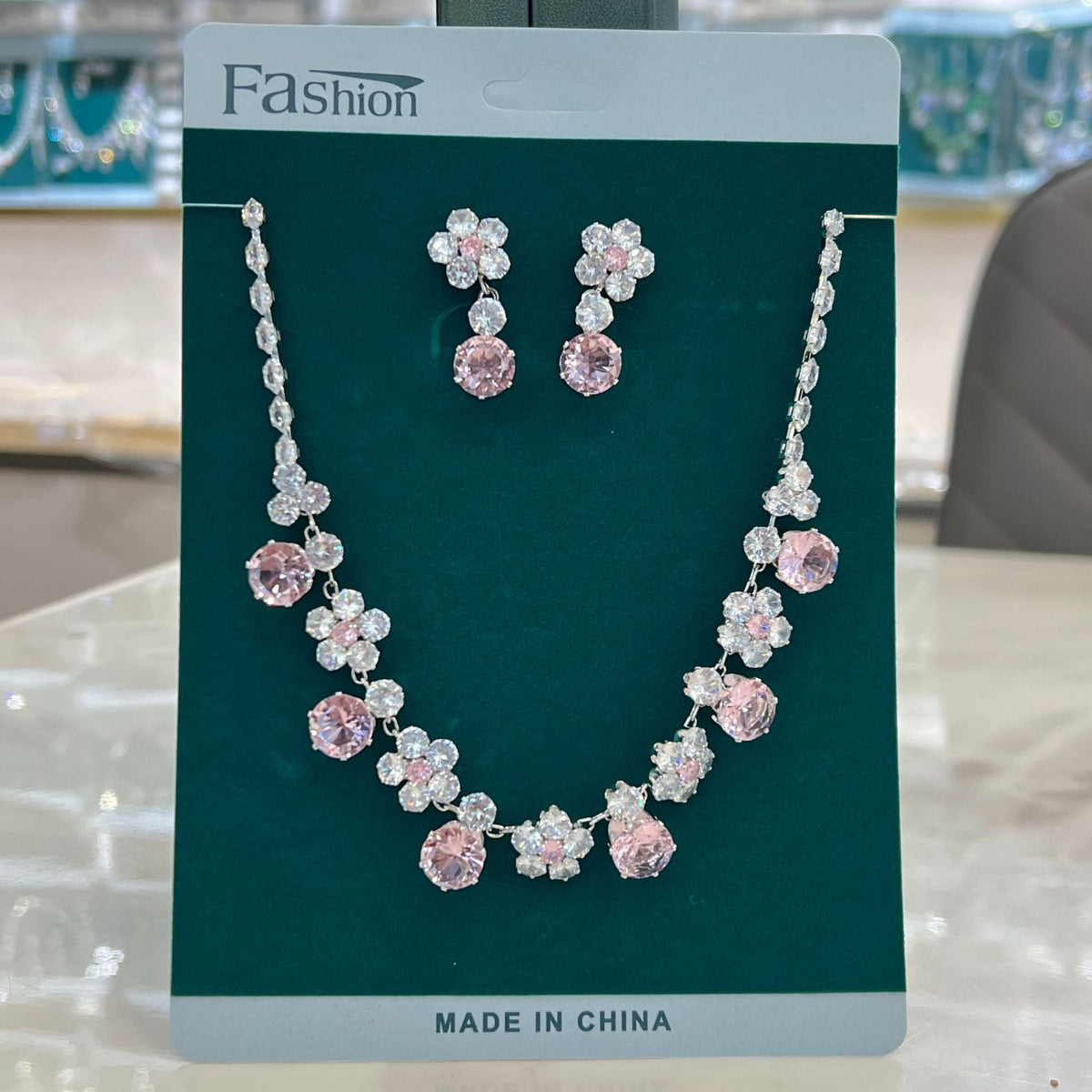 Women's Palace Style Zircon Flower Exquisite Elegant Light Luxury Fashion Jewelry Set