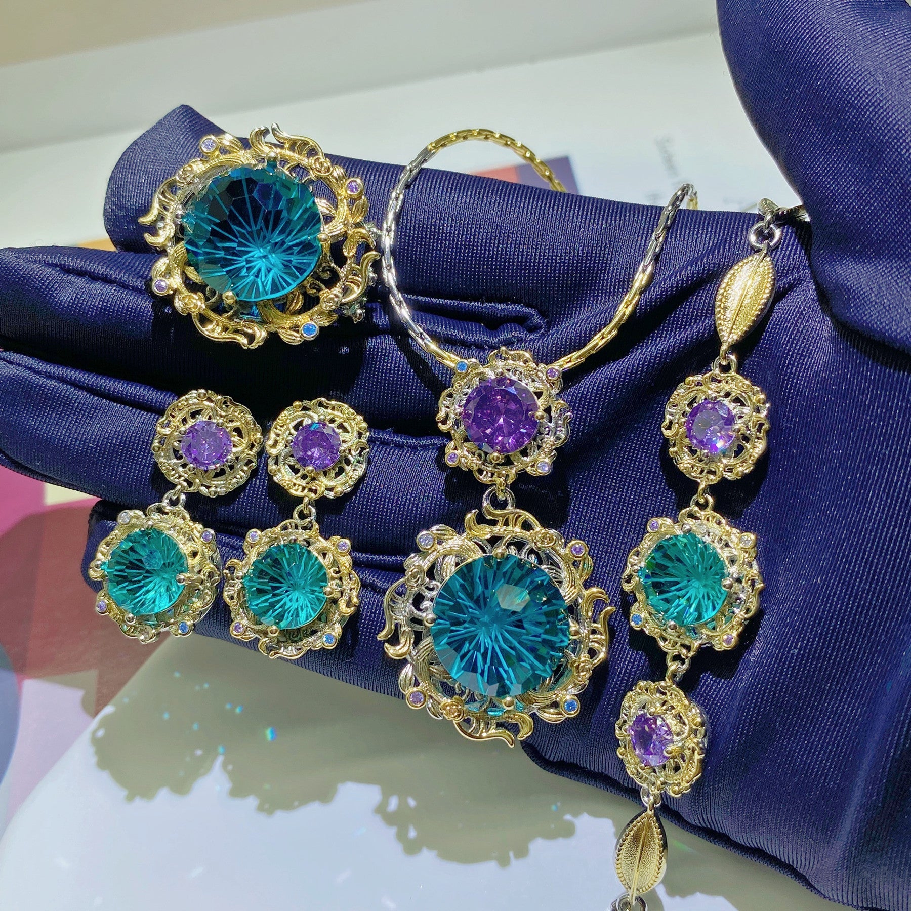 Bright Fireworks Cut Open Zircon Female Purple Diamond Colored Bracelets