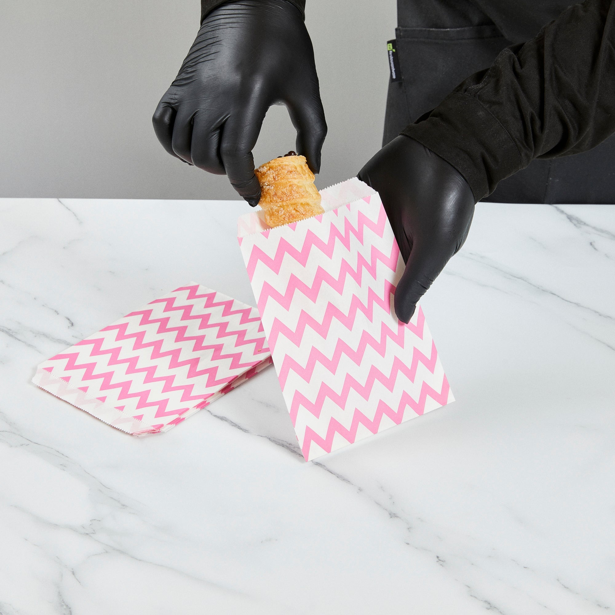 Bag Tek Rectangle Pink Paper Bag - Zig Zags - 7" x 5" - 100 count box