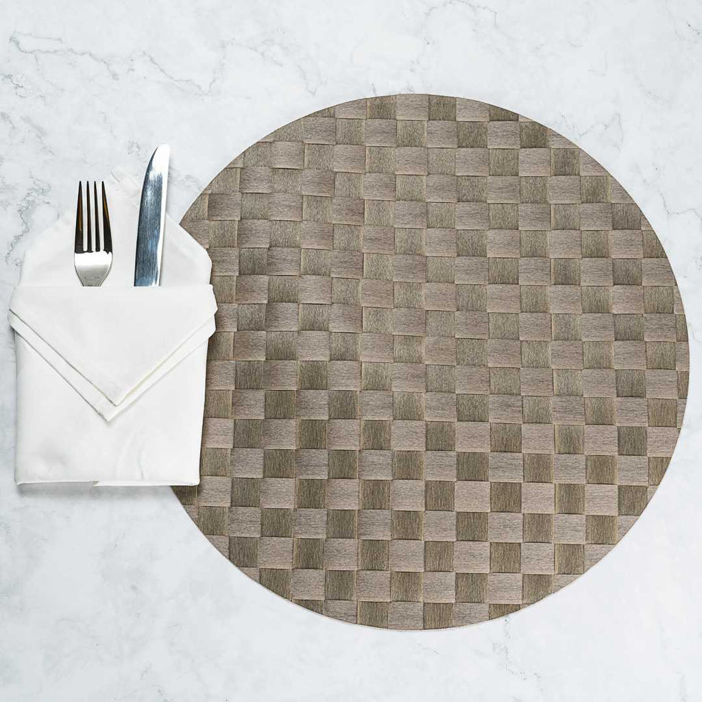 Macroweave Round Light Brown Placemat - 15" x 15" - 6 count box