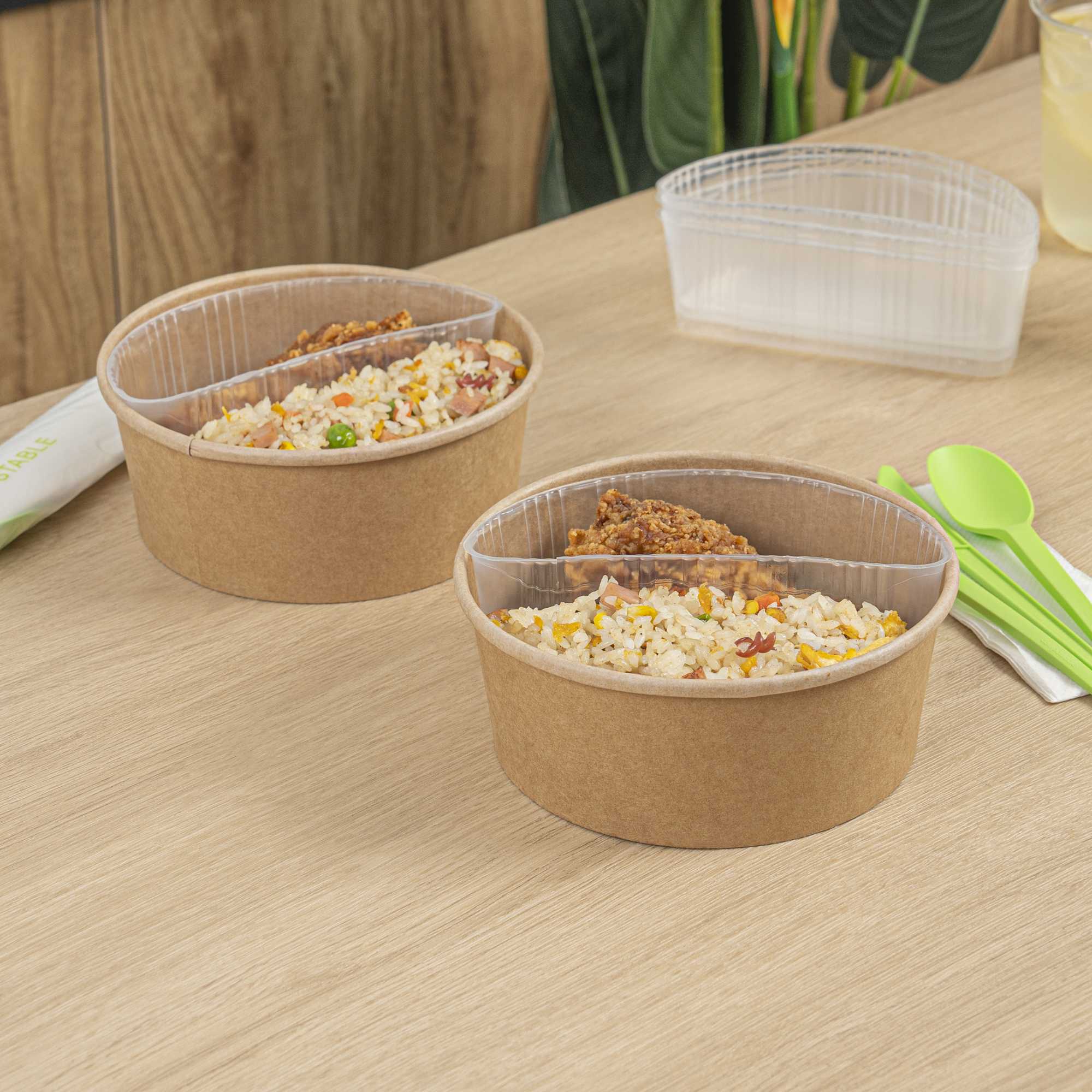 Bio Tek 16 oz White Plastic Half Insert Tray - Fits 17-45 oz Containers - 200 count box
