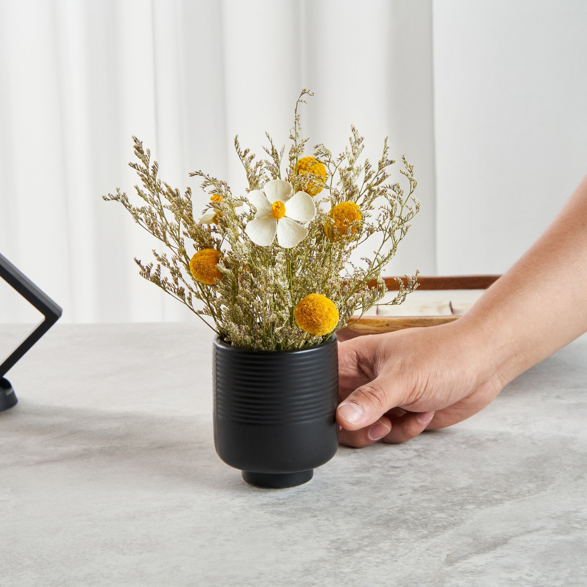 Table Art Black Ceramic Tea Cup Vase - 3'' x 3'' x 3 1/2'' - 1 count box