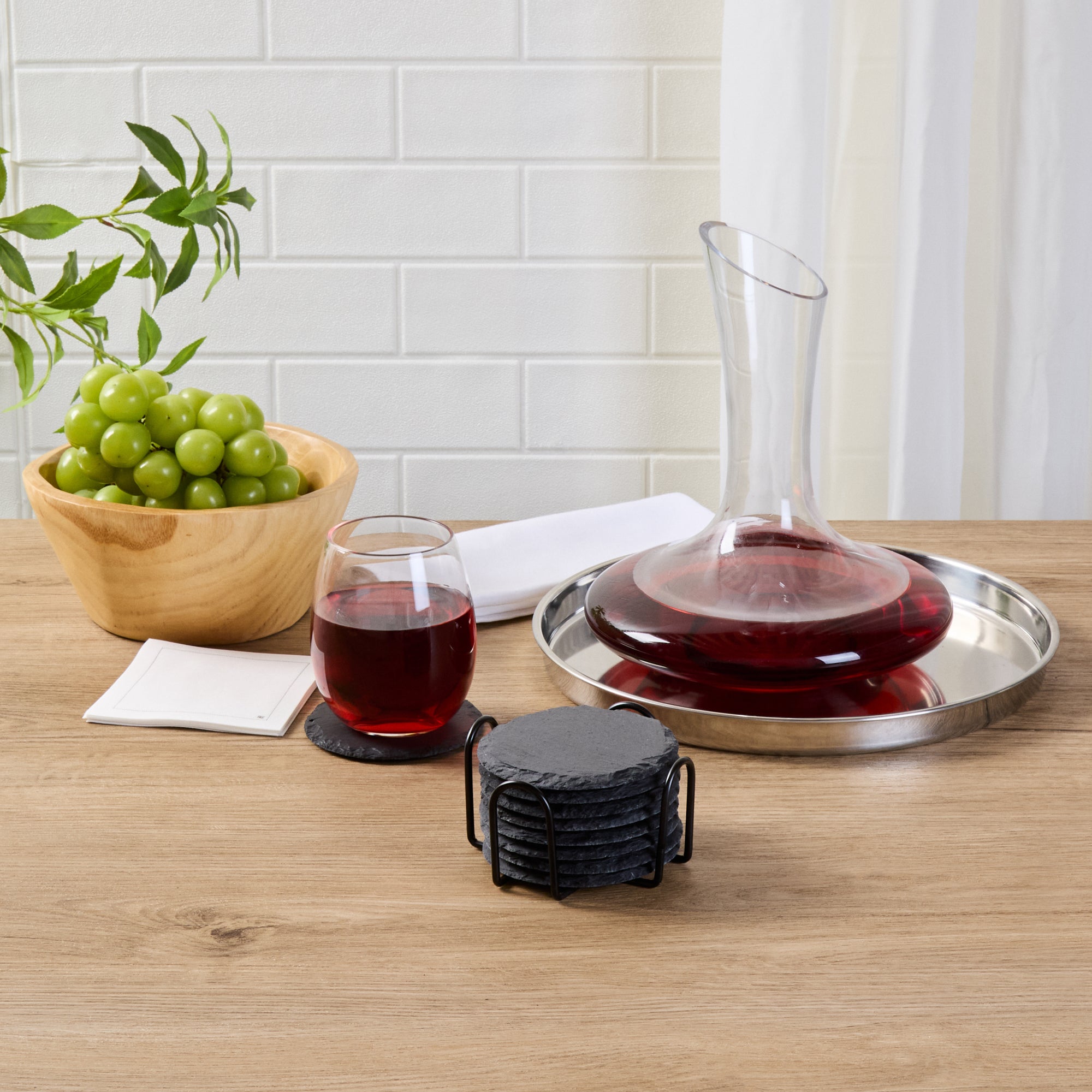 Stone Tek Round Black Slate Coaster - with Iron Holder - 4" x 4" - 1 count box