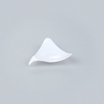 Mini Serve Triangle White Plastic Shooting Star Appetizer Plate - 3" x 3" - 100 count box