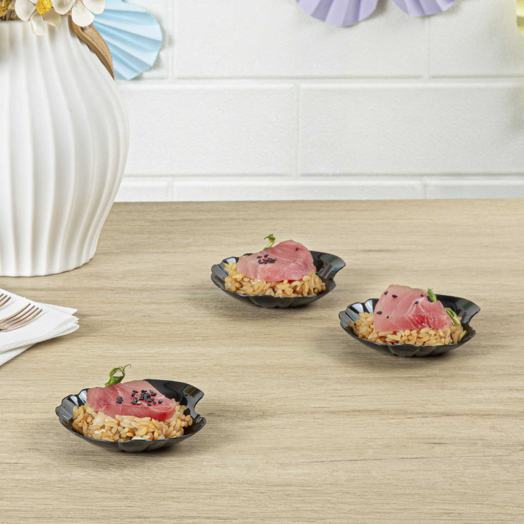 Mini Serve Black Plastic Shell Plate - 3 1/4" x 3 1/4" x 1/2" - 100 count box