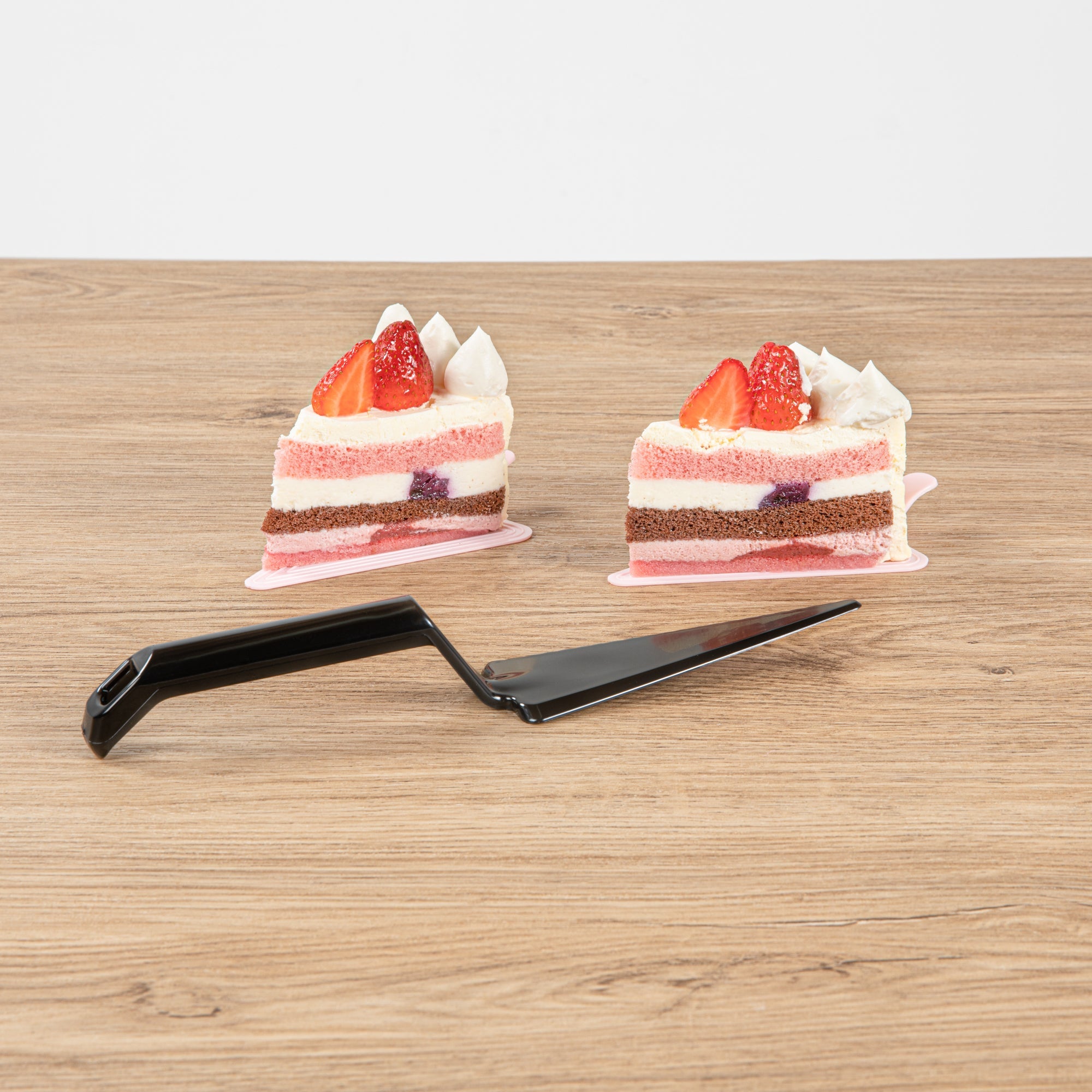 Cater Tek Black Plastic Cake Server - Recyclable - 10" x 2" x 1" - 100 count box