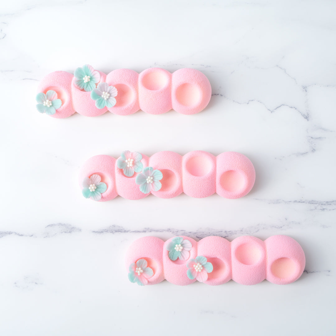 Pastry Tek Silicone Flower Strip Baking Mold - 6-Compartment - 1 count box