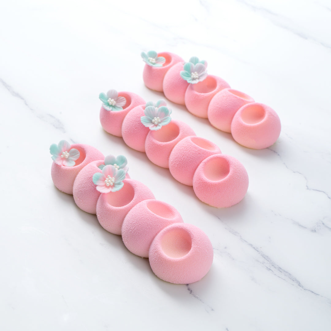 Pastry Tek Silicone Flower Strip Baking Mold - 6-Compartment - 10 count box