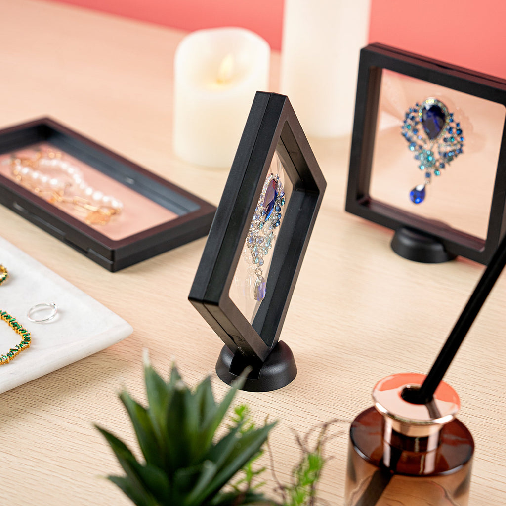 Display Tek Square Black Plastic 3D Floating Display Case - 5 1/2" x 5 1/2" x 3/4" - 10 count box