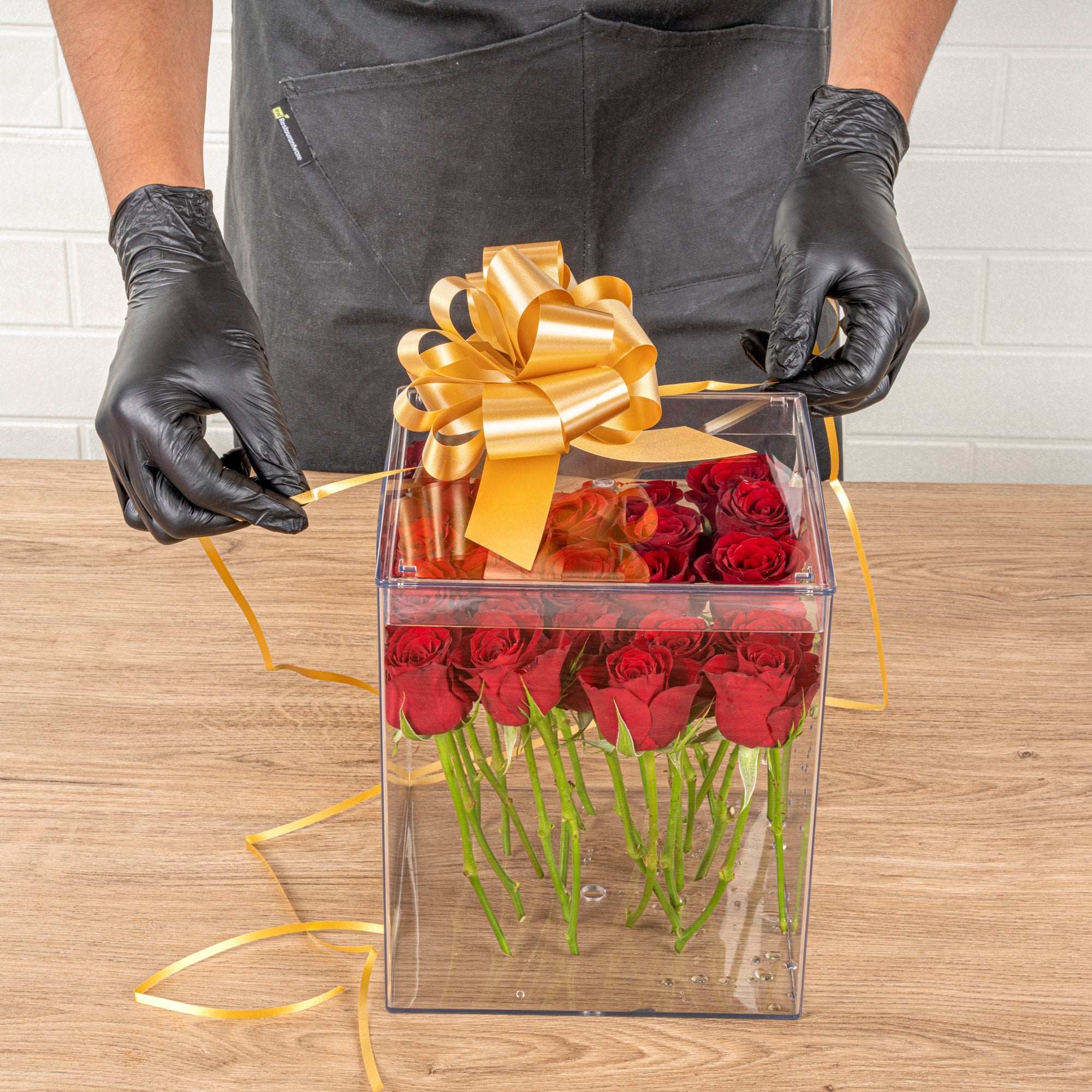 Gift Tek Gold Plastic Flora Satin Pull Bow - 5 1/2" - 1000 count box