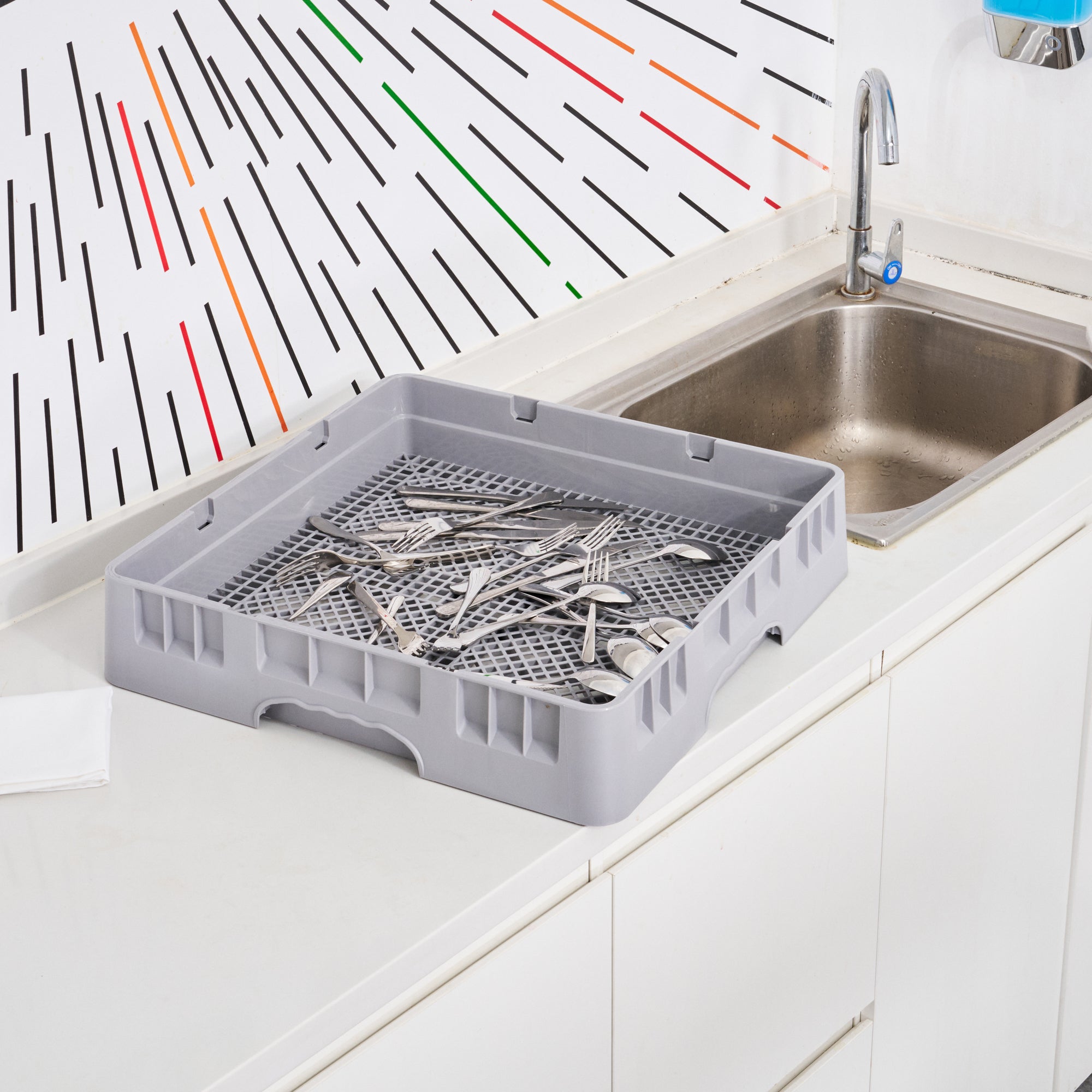 Clean Tek Professional Gray Flatware Rack - 19 3/4" x 19 3/4" x 4" - 1 count box