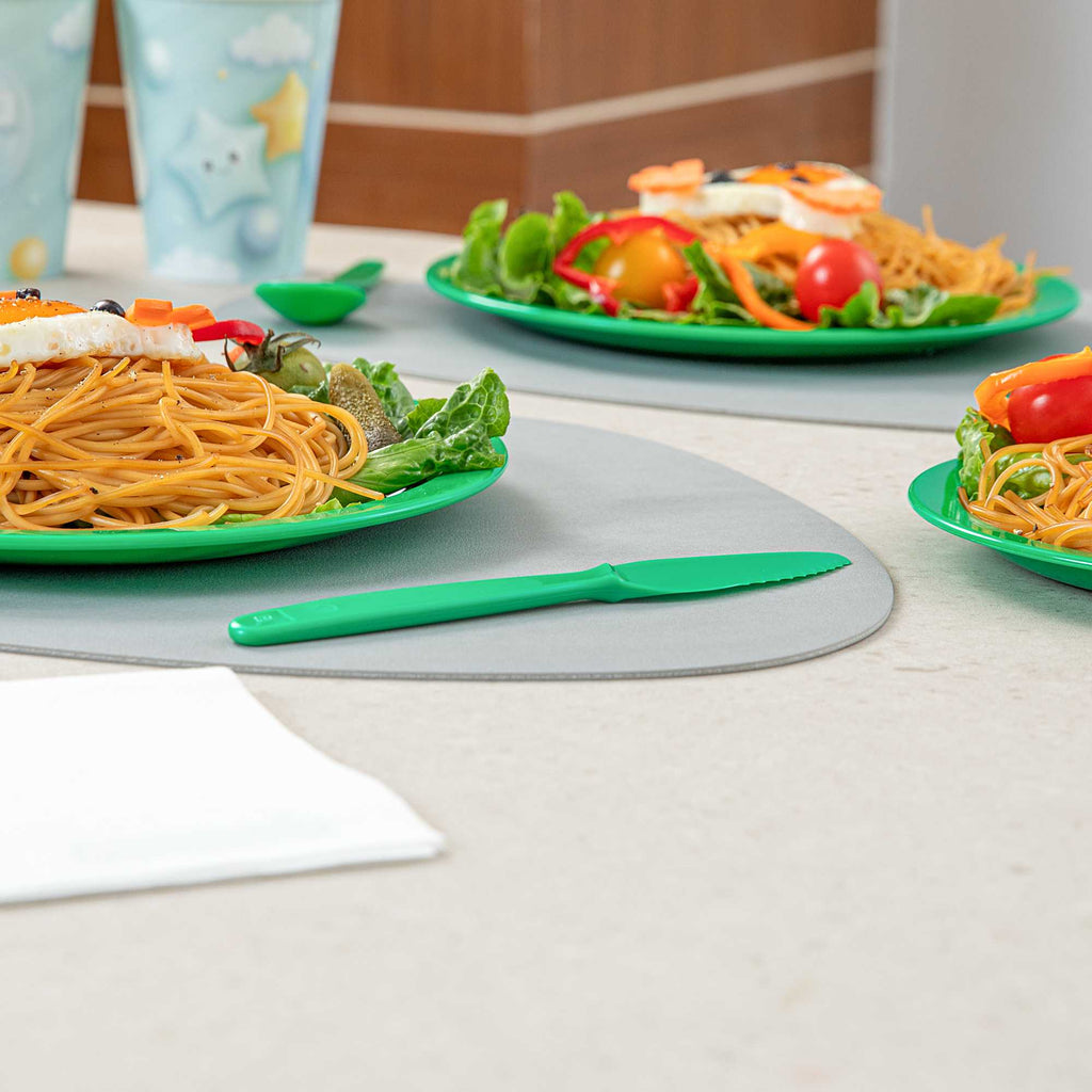 RW Kids Green Plastic Knife - 7" - 10 count box