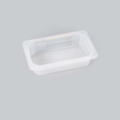 Met Lux Rectangle White Polypropylene 1/4 Size Food Pan - 2.5" Deep, with Label - 10 count box