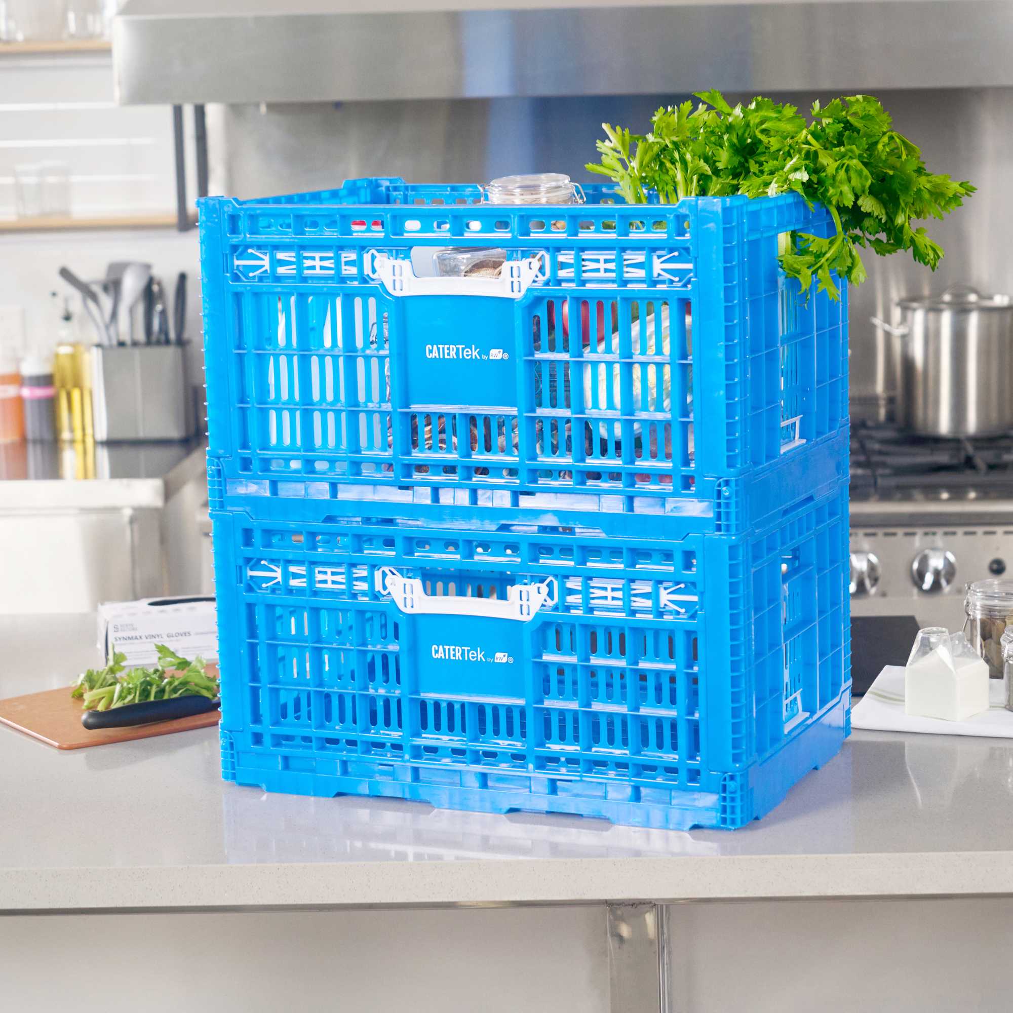 Cater Tek Rectangle Blue Plastic Collapsible Crate - Vented, Stackable - 23 3/4" x 15 3/4" x 13 1/2" - 1 count box