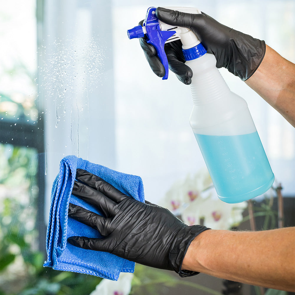 RW Clean 25 oz Blue Plastic Spray Bottle - Adjustable Nozzle - 1 count box