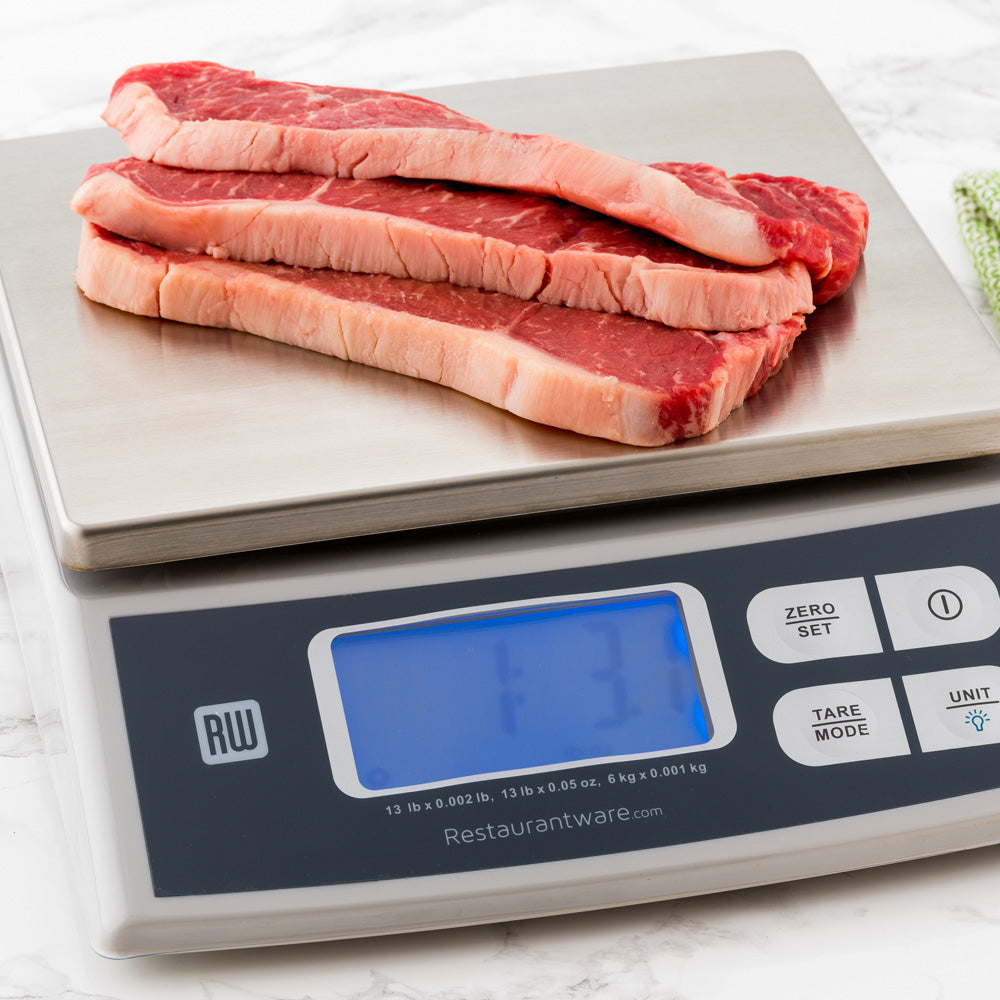 Met Lux 13 lb Digital Portion Control Scale - with 9" x 10" Platform - 1 count box