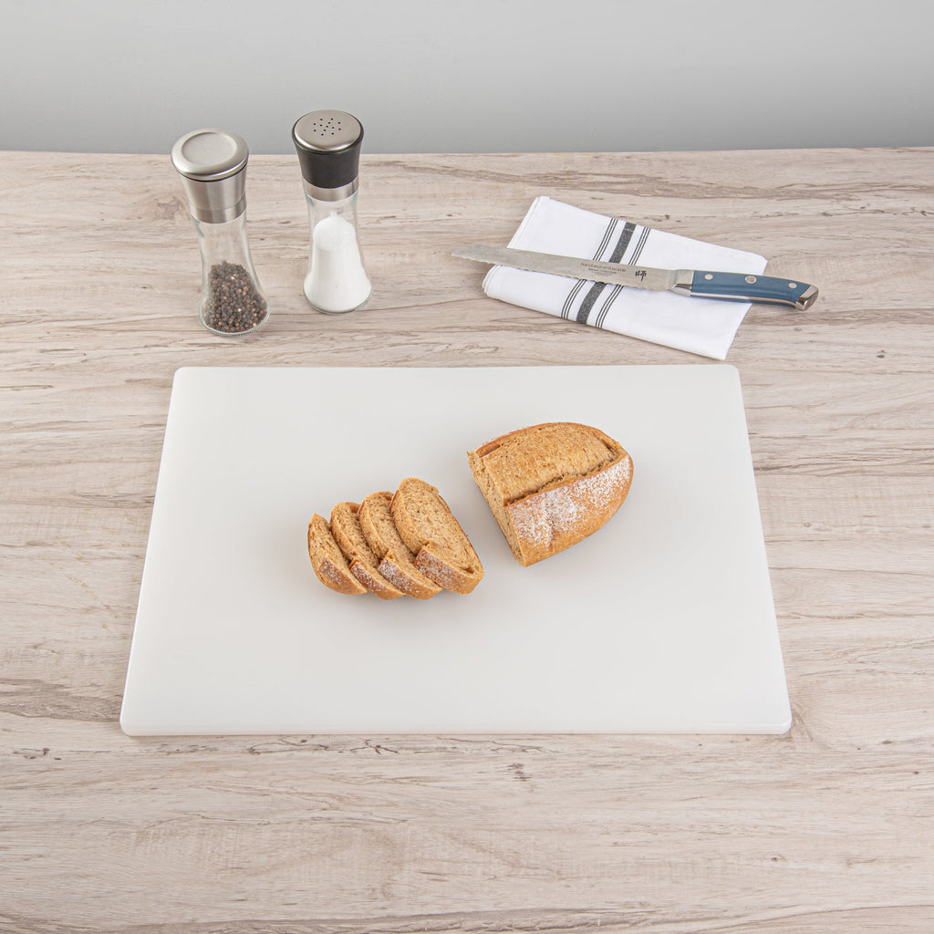 Chef 101 White Plastic Cutting Board - 20" x 15" x 1/2" - 10 count box
