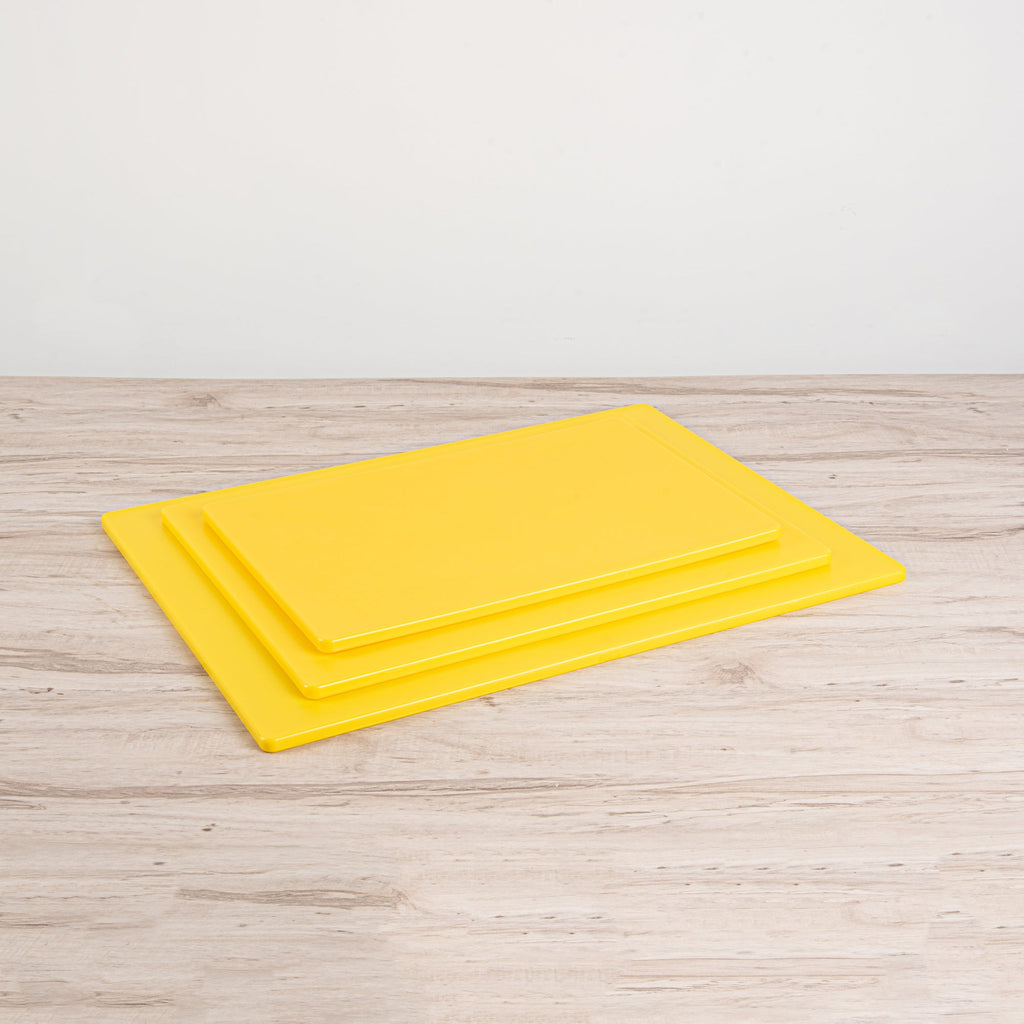 Chef 101 Yellow Plastic Cutting Board - 24" x 18" - 10 count box
