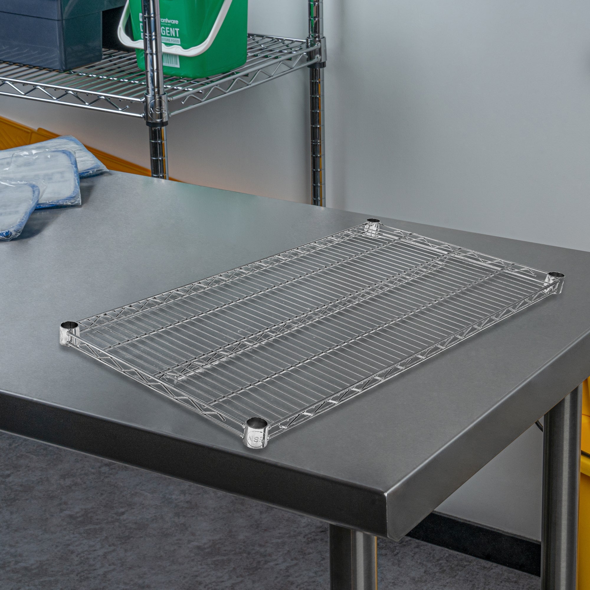 Chef 101 NSF Chrome Shelf- 18" x 36" - 4 count box