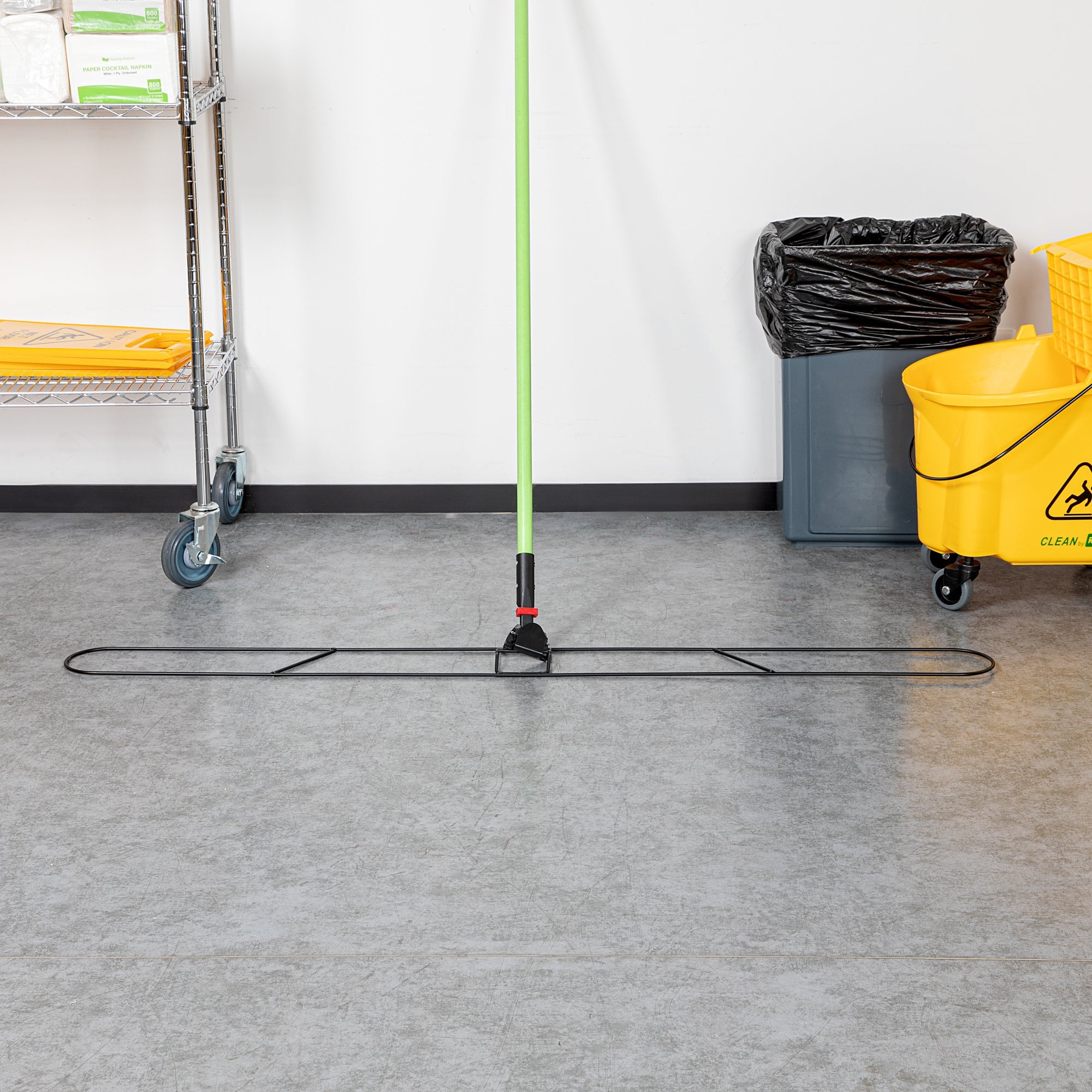 Clean Tek Professional Wire Swivel Snap Mop Frame - 59 3/4" x 5" - 1 count box